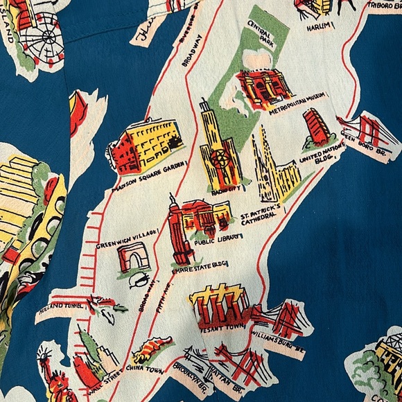 Tribute to NYC button down - Picture 13 of 14